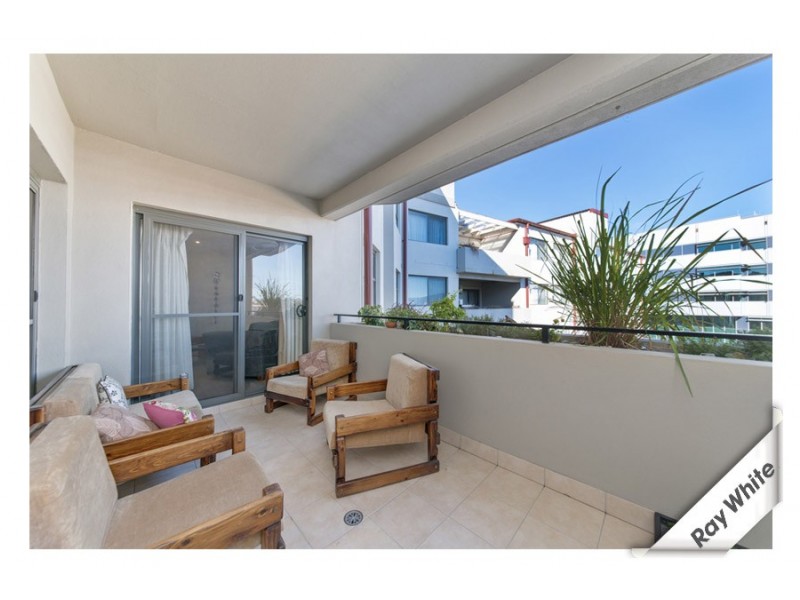 26/2 Eileen Good Street, Greenway ACT 2900
