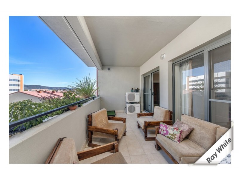26/2 Eileen Good Street, Greenway ACT 2900