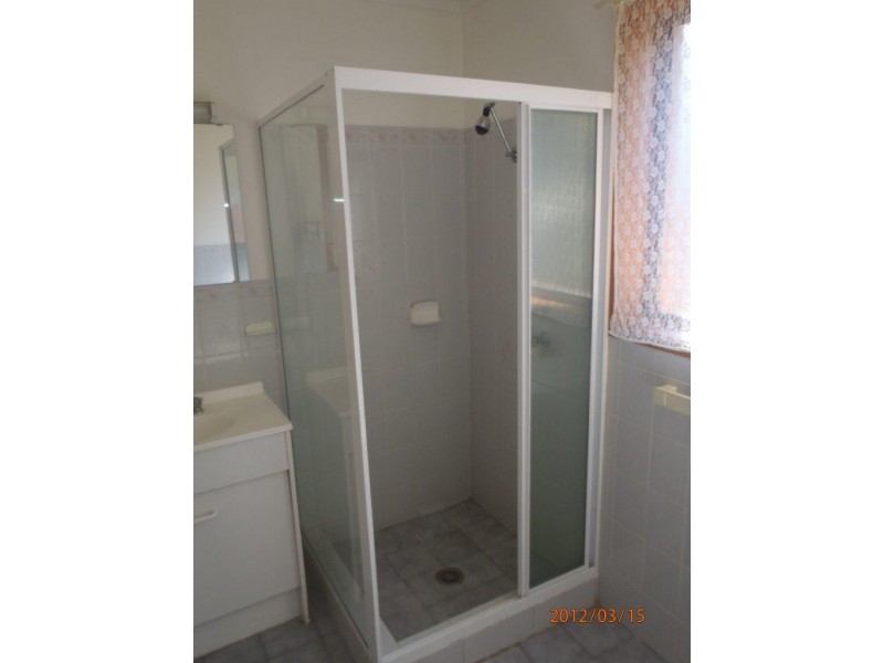 27 Thomas Hart Street, Banks ACT 2906