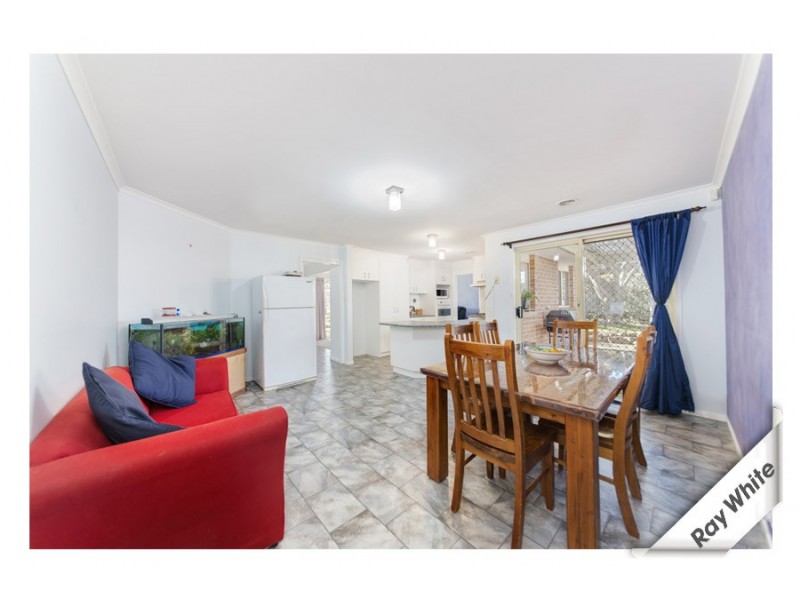 11 Dacomb Court, Dunlop ACT 2615