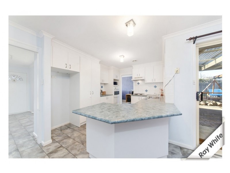 11 Dacomb Court, Dunlop ACT 2615