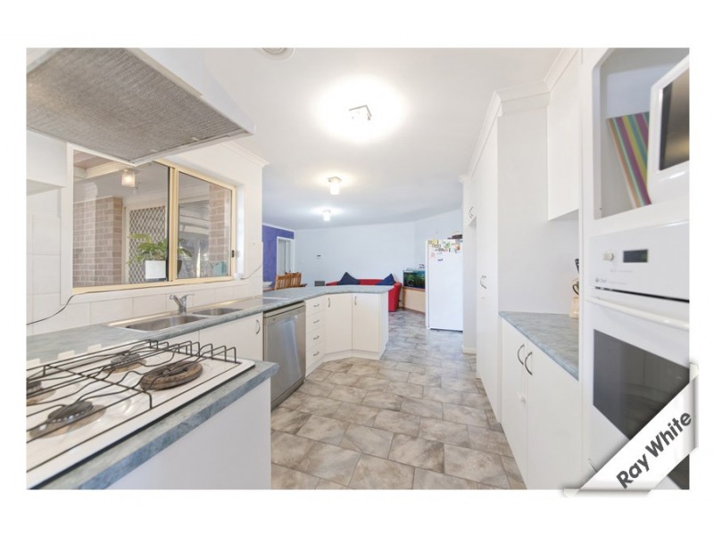 11 Dacomb Court, Dunlop ACT 2615