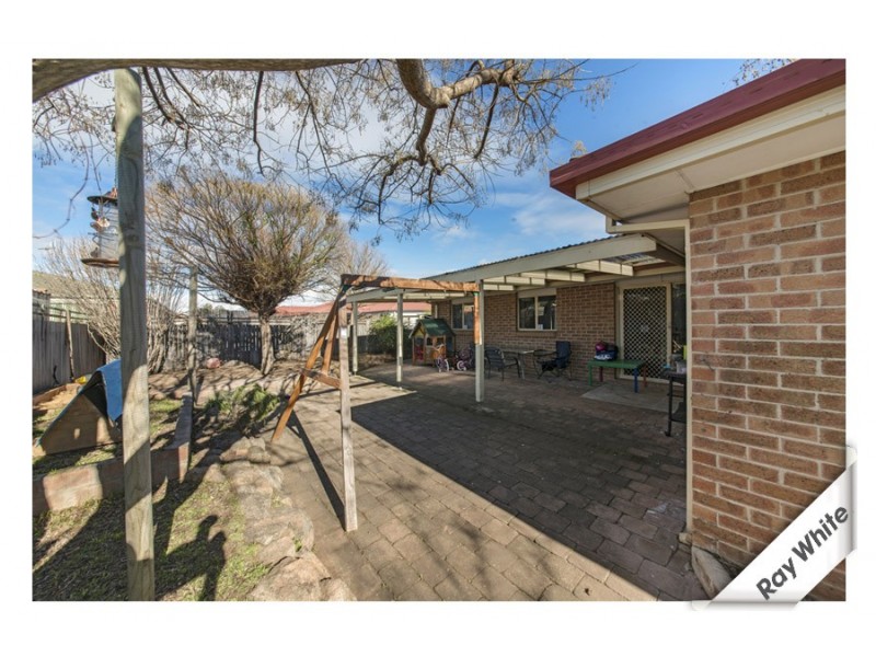 11 Dacomb Court, Dunlop ACT 2615