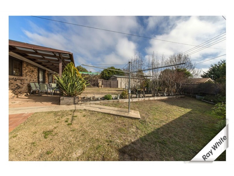 33 Groveland Crescent, Isabella Plains ACT 2905