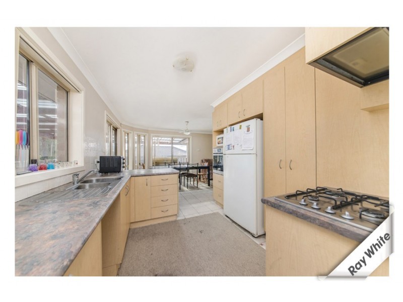 11 Ikara Close, Dunlop ACT 2615