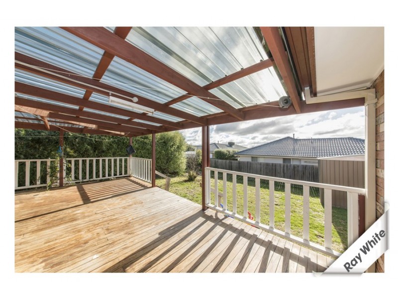 11 Ikara Close, Dunlop ACT 2615