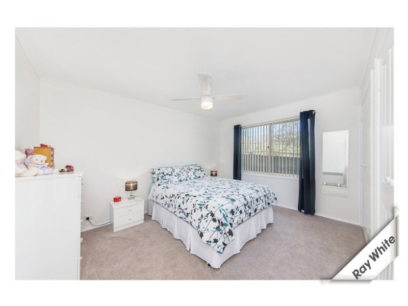 10/2 Merri Place, Conder ACT 2906