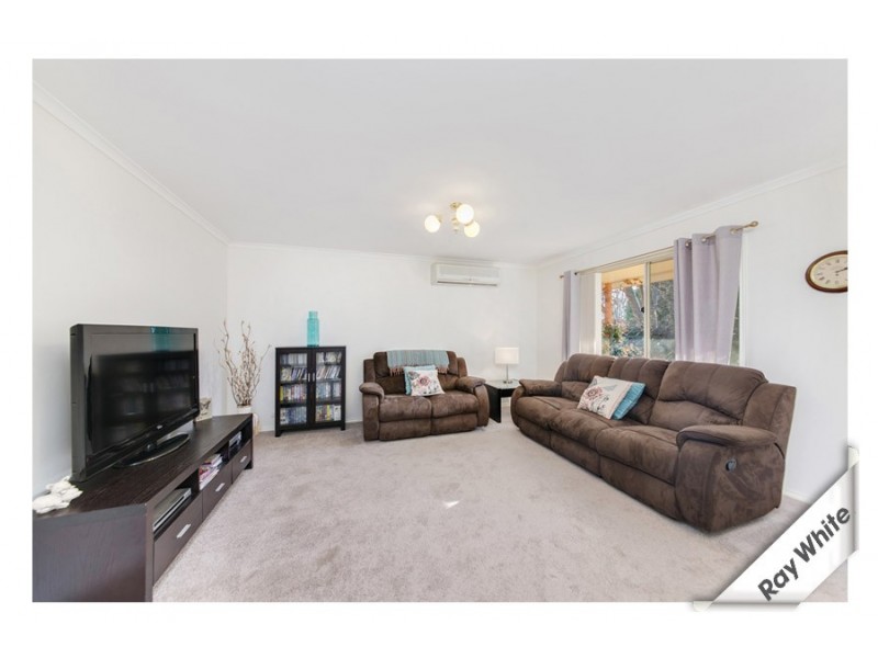 10/2 Merri Place, Conder ACT 2906