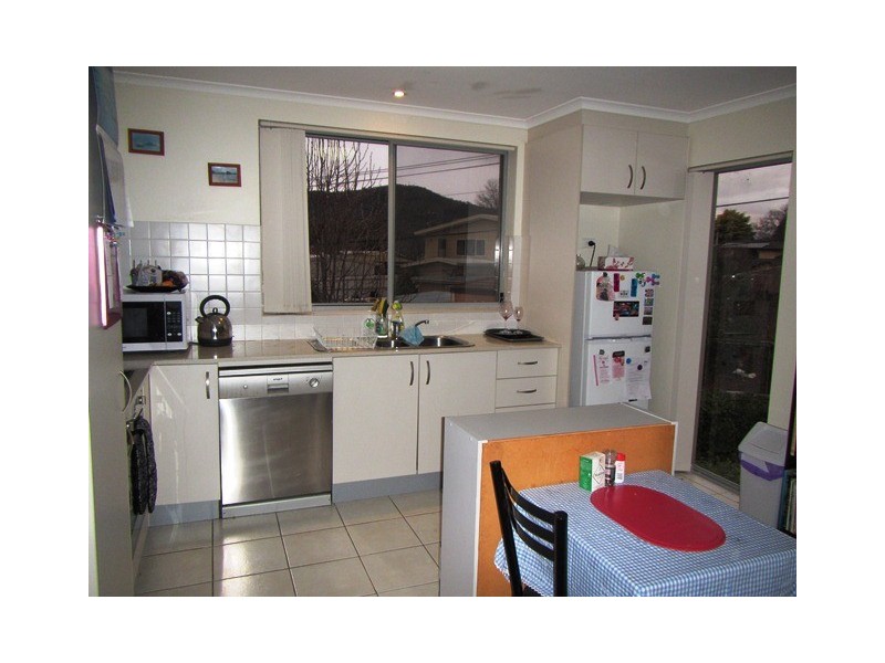 11/10 Coolac Place, Braddon ACT 2612