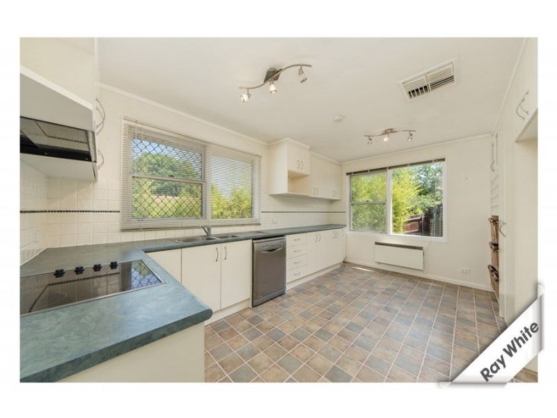 36 Kitchener Street, Hughes ACT 2605