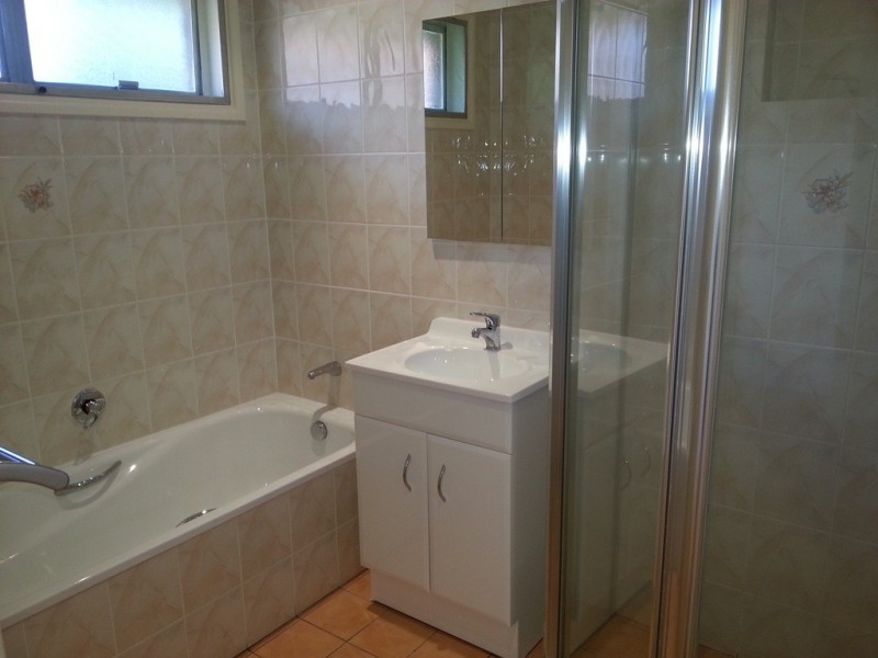 19 DOBSON Place, Watson ACT 2602