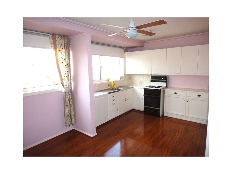 9 Bage Place, Mawson ACT 2607