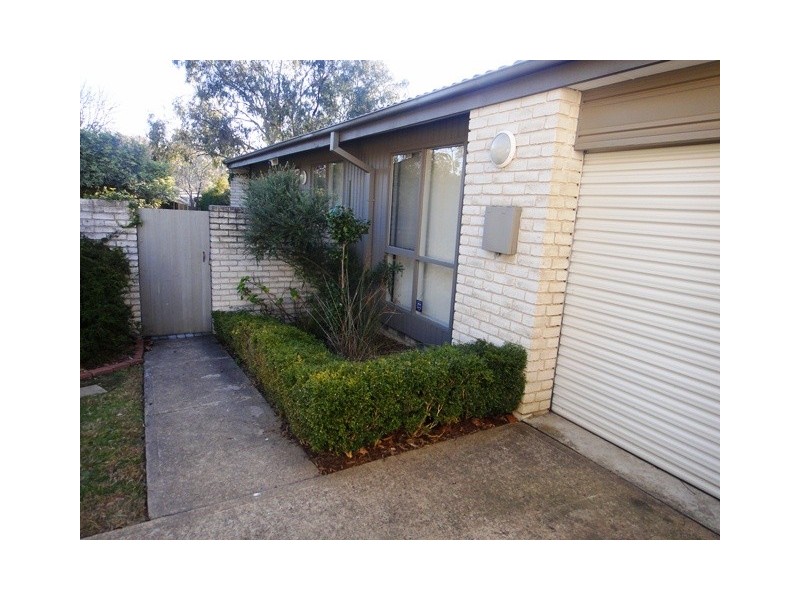 1 Woolner Circuit, Hawker ACT 2614