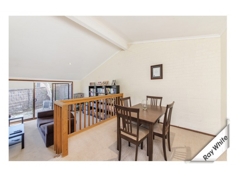 4/5 Lane Poole Place, Yarralumla ACT 2600