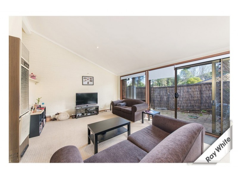 4/5 Lane Poole Place, Yarralumla ACT 2600