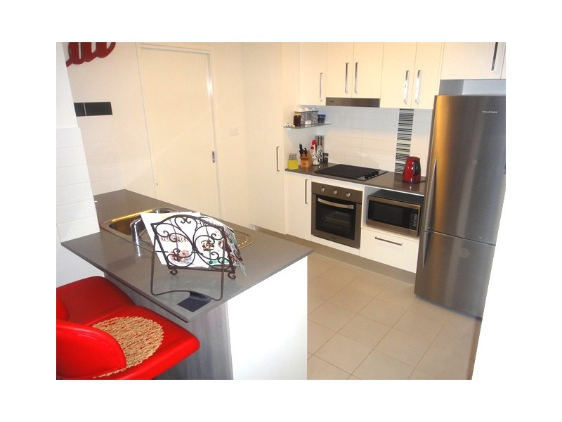 18/311 Flemington Road, Franklin ACT 2913