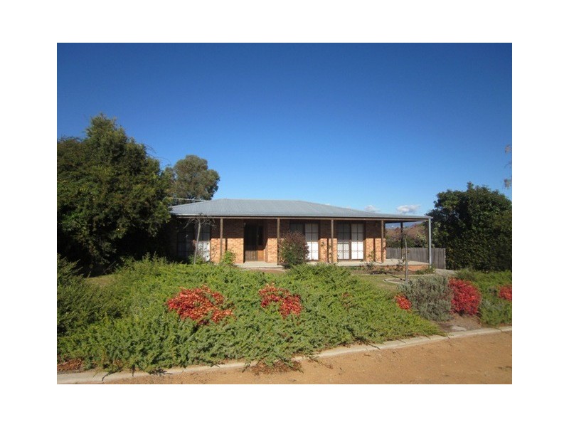 20 COUCHMAN CRESCENT, Chisholm ACT 2905