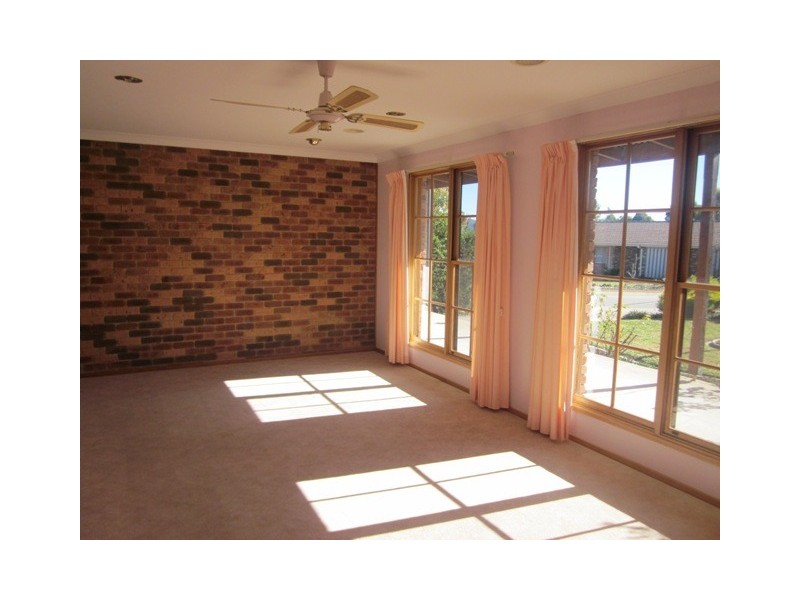 20 COUCHMAN CRESCENT, Chisholm ACT 2905