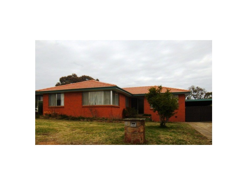 10 NEUMAYER STREET, Page ACT 2614