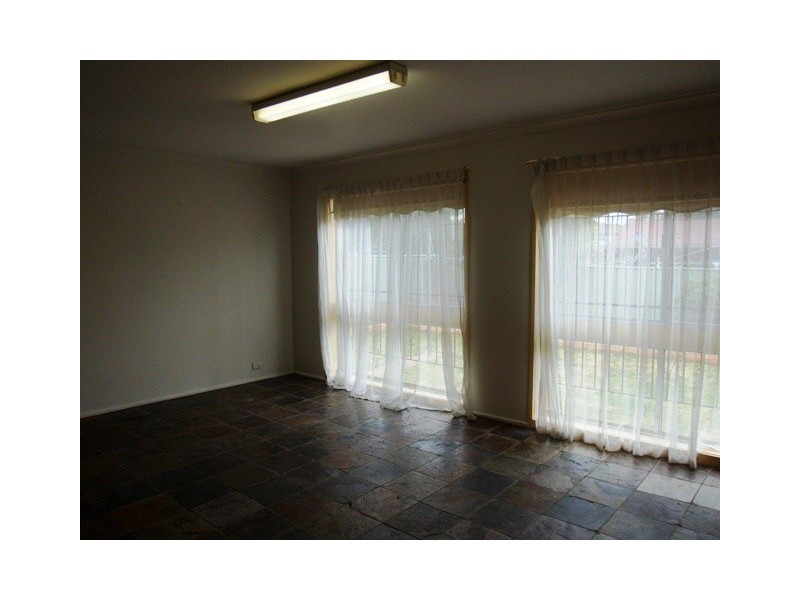 10 NEUMAYER STREET, Page ACT 2614