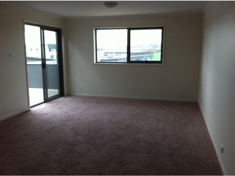 80/75 ELIZABETH JOLLEY CRESCENT, Franklin ACT 2913