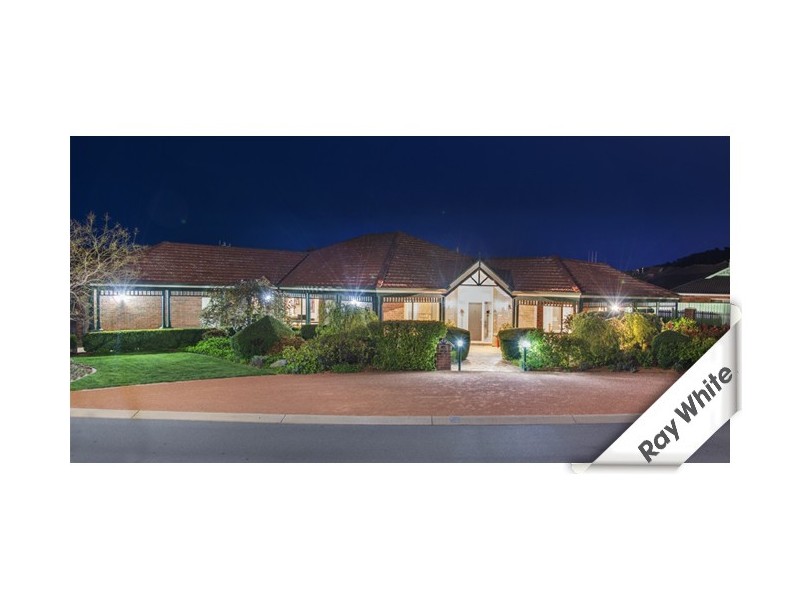 4 Winser Crescent, Kambah ACT 2902