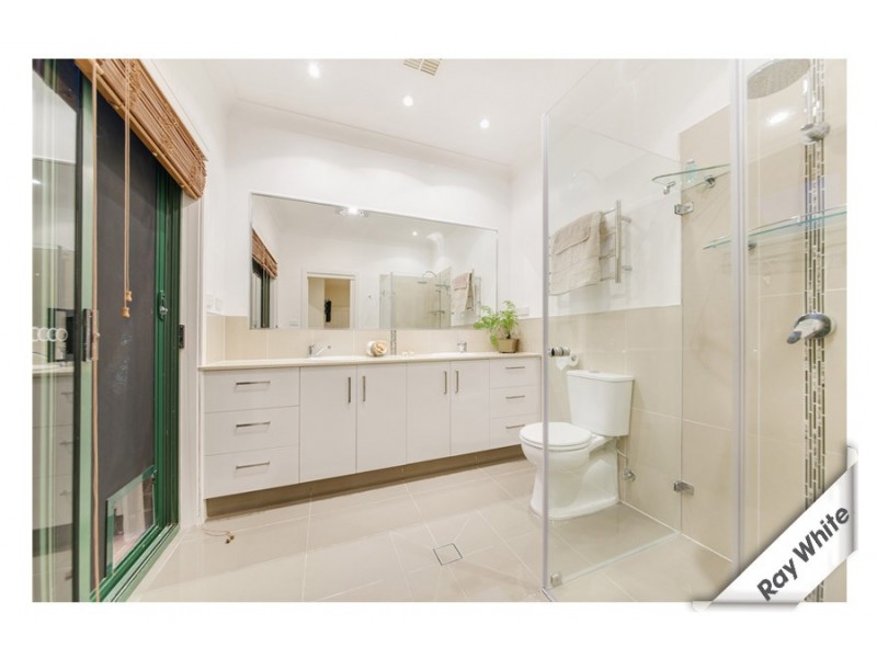 4 Winser Crescent, Kambah ACT 2902