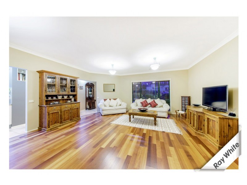 4 Winser Crescent, Kambah ACT 2902