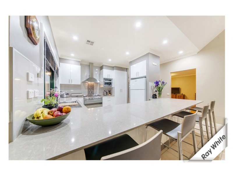 4 Winser Crescent, Kambah ACT 2902