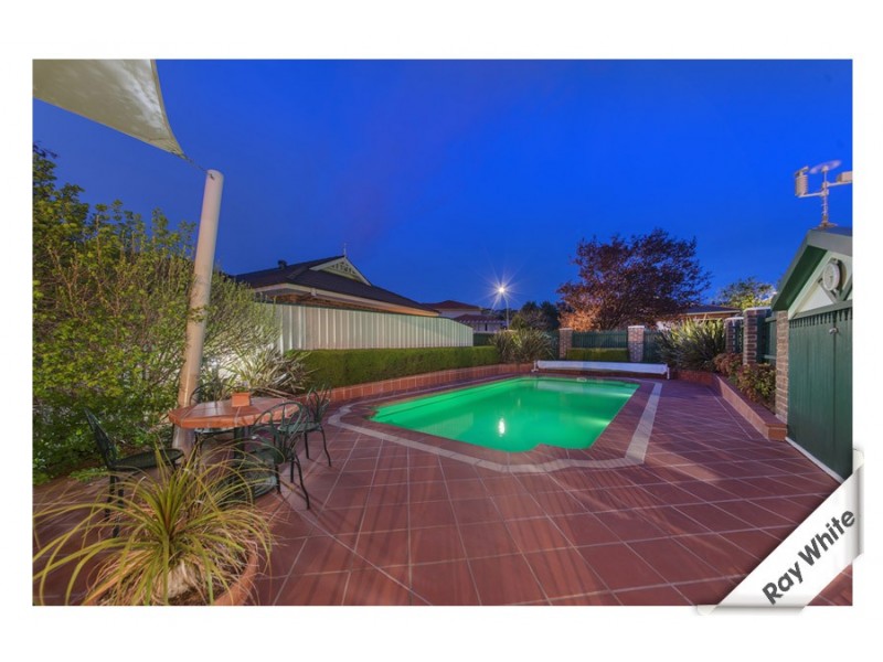 4 Winser Crescent, Kambah ACT 2902