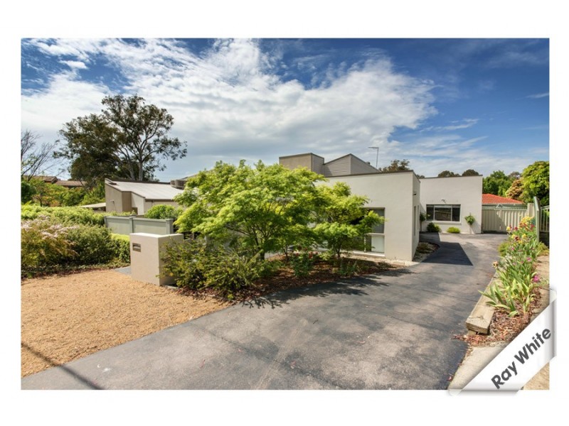 2/1 Thomson Street, Chifley ACT 2606