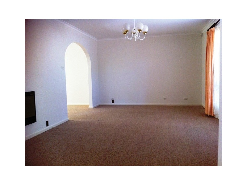 113 Castleton Crescent, Gowrie ACT 2904