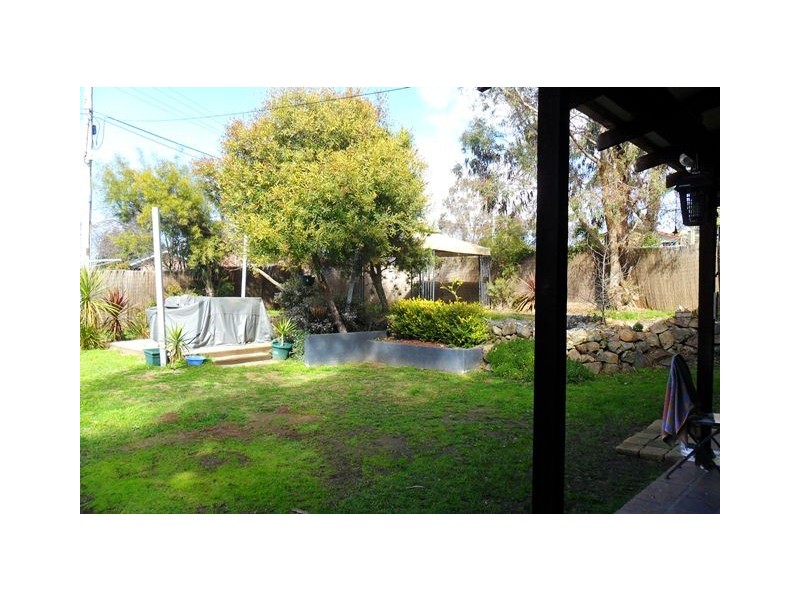 5 DOUGLASS PLACE, Spence ACT 2615