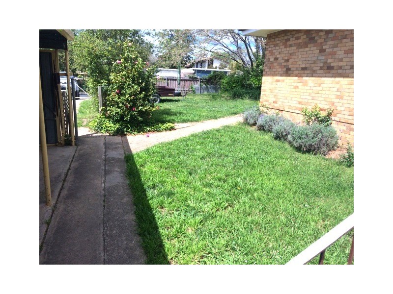 27 Colebatch Place, Curtin ACT 2605