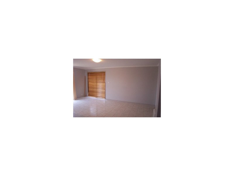 11 AYRTON STREET, Gungahlin ACT 2912