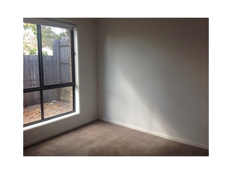 84 TAY STREET, Watson ACT 2602