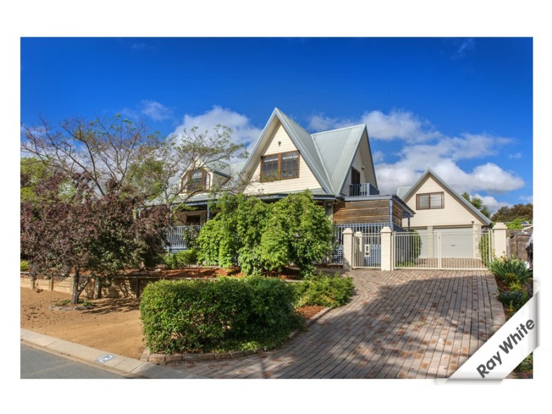 12 Wootton Crescent, Gordon ACT 2906