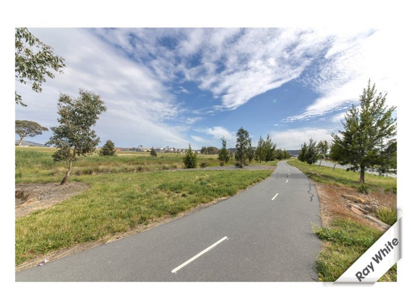 16 Miljanovic Street, Forde ACT 2914