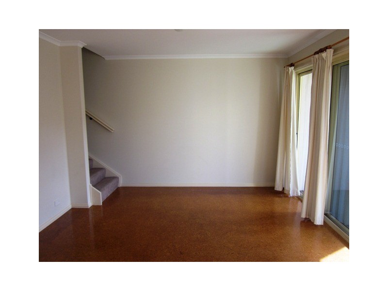 28/15 Aspinall Street, Watson ACT 2602