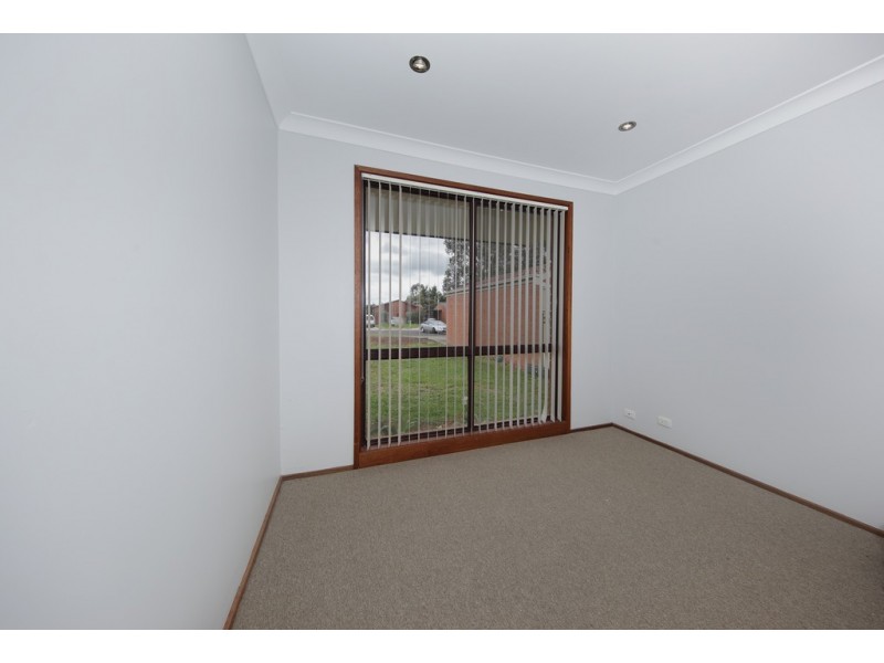 8 Dane Close, Calwell ACT 2905
