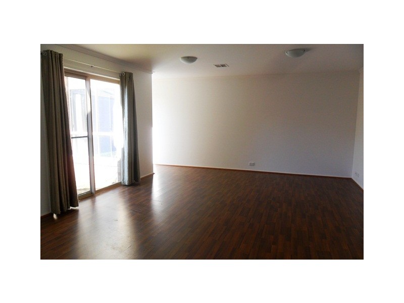 16/56 CHRISTINA STEAD STREET, Franklin ACT 2913