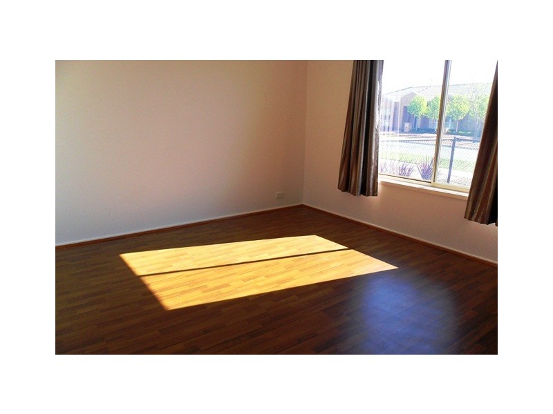 16/56 CHRISTINA STEAD STREET, Franklin ACT 2913