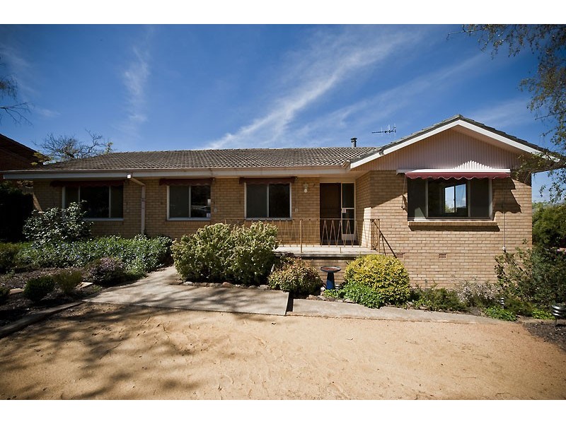 7 CLARKSON STREET, Pearce ACT 2607