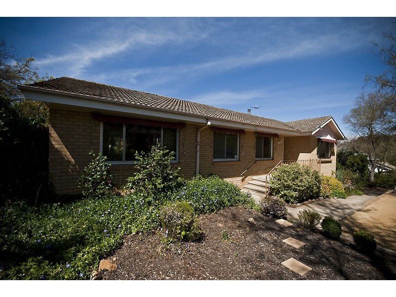 7 CLARKSON STREET, Pearce ACT 2607
