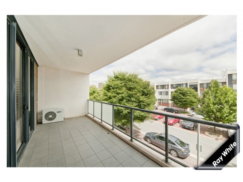 70/104 GILES STREET, Kingston ACT 2604