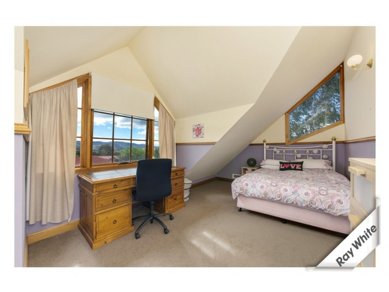 12 Wootton Crescent, Gordon ACT 2906