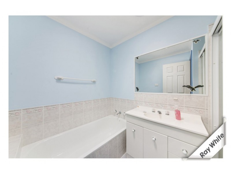 16 Yumba Avenue, Ngunnawal ACT 2913
