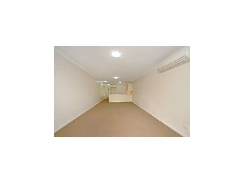 7/15 OLIVER STREET, Lyneham ACT 2602