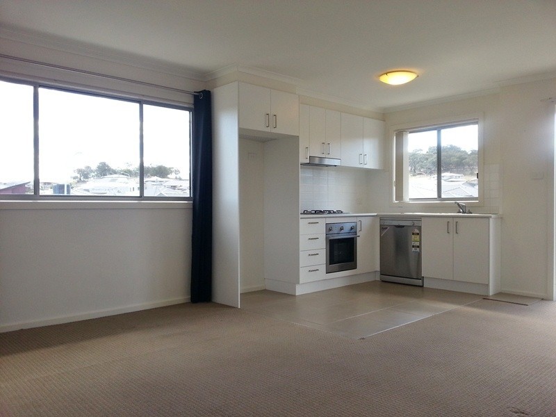 4/2 Wilenski Street, Casey ACT 2913