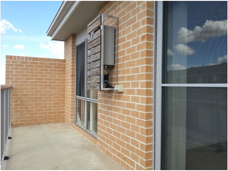 4/2 Wilenski Street, Casey ACT 2913